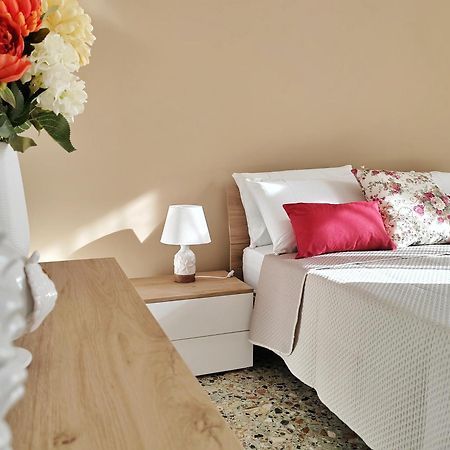 Dimora Amira Appartement Monopoli Buitenkant foto