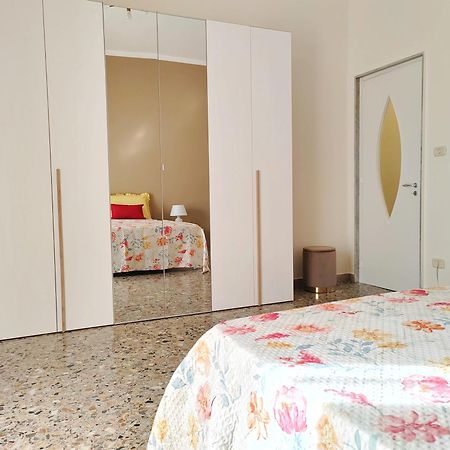 Dimora Amira Appartement Monopoli Buitenkant foto